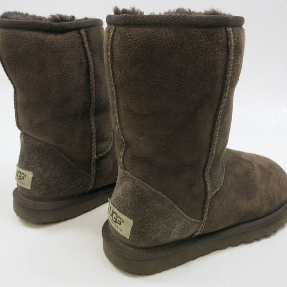 UGG Australia Classic Short Insulated Winter Boots Big Kids sz 4 - Picture 5 of 6
